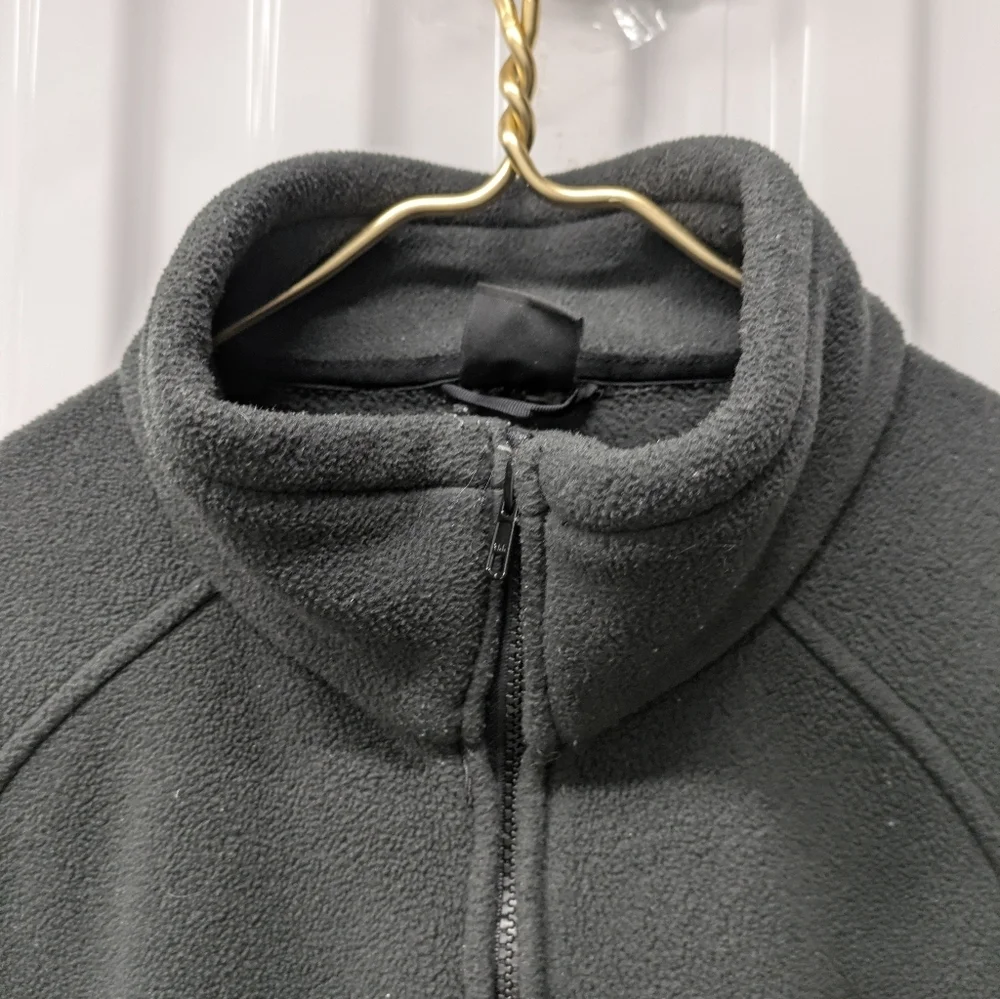 The North Face Men's Dark Gray Performance Jacket